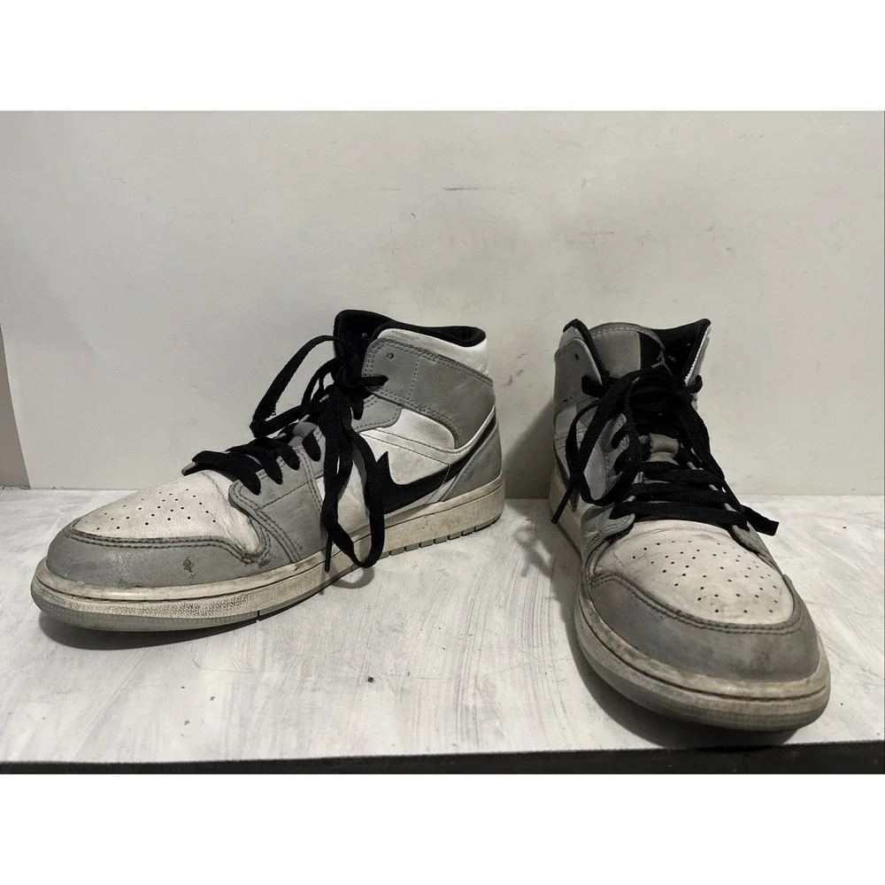 Nike Air Jordan 1 Mid Light Smoke Grey Black White 554724-092 Mens 9.5